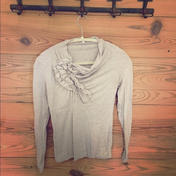 Cabi Long Sleeve Stretch Top - Picture 1 of 4